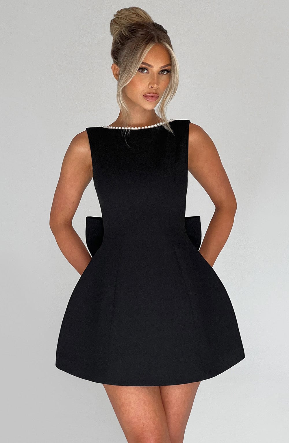 Damen Hochzeitsgast Mini Kleid | Ärmellos