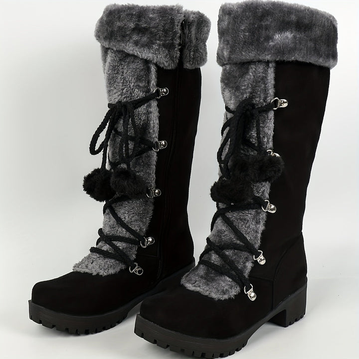 Damen Stiefel Schwarz mit Kunstfell Akzenten und Schnürdetails