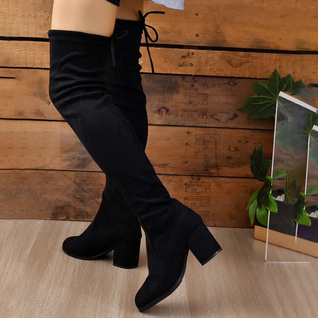Bottes cuissardes pour femmes avec talon épais et détails élégants | Elana