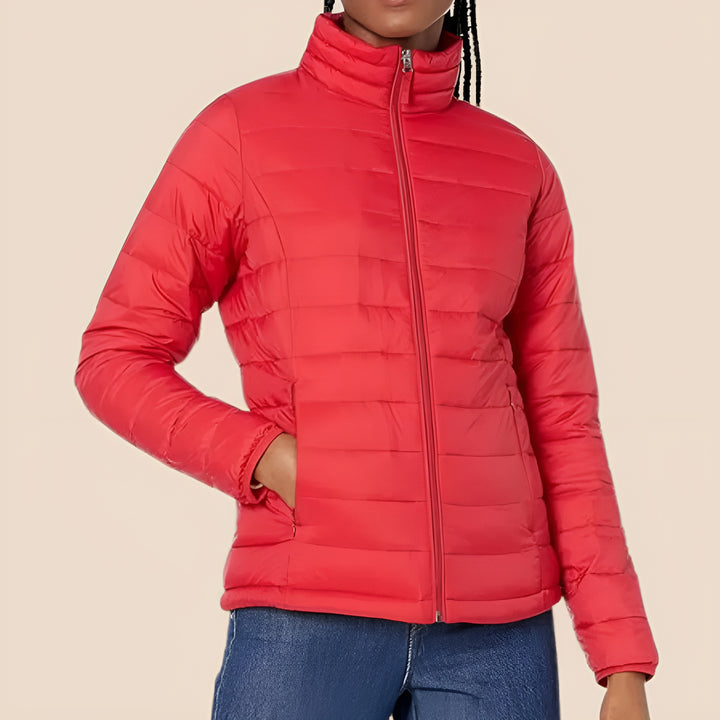Leichte, verpackbare Pufferjacke für Frauen