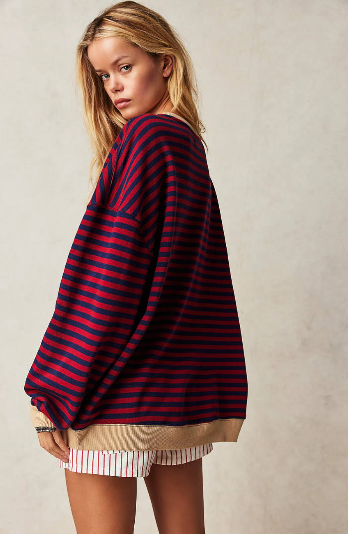 Sweat-shirt oversize rayé avec empiècements contrastants et épaules tombantes
