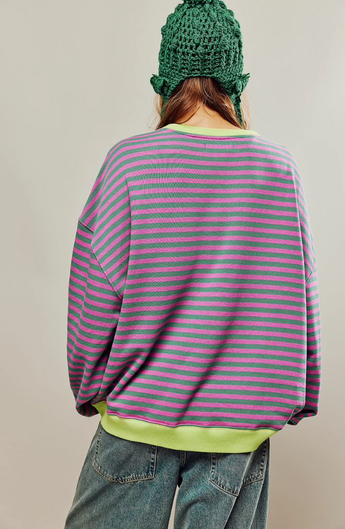 Sweat-shirt oversize rayé avec empiècements contrastants et épaules tombantes