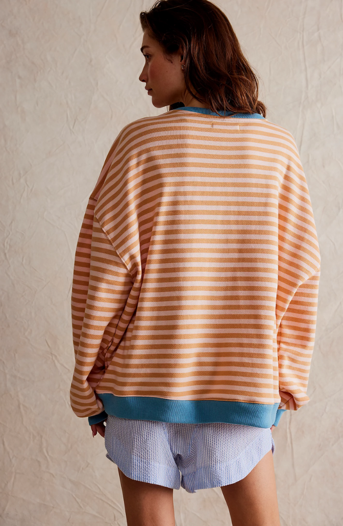 Sweat-shirt oversize rayé avec empiècements contrastants et épaules tombantes