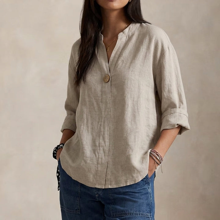Chemise ample en lin avec encolure en V et un bouton