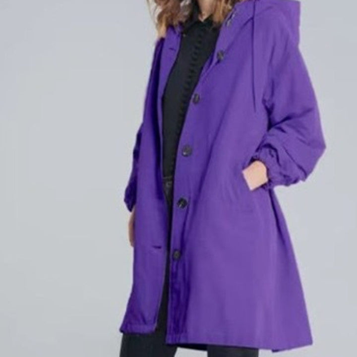 Kelly – Lässige, mittellange Windjacke für Frauen mit langen Ärmeln