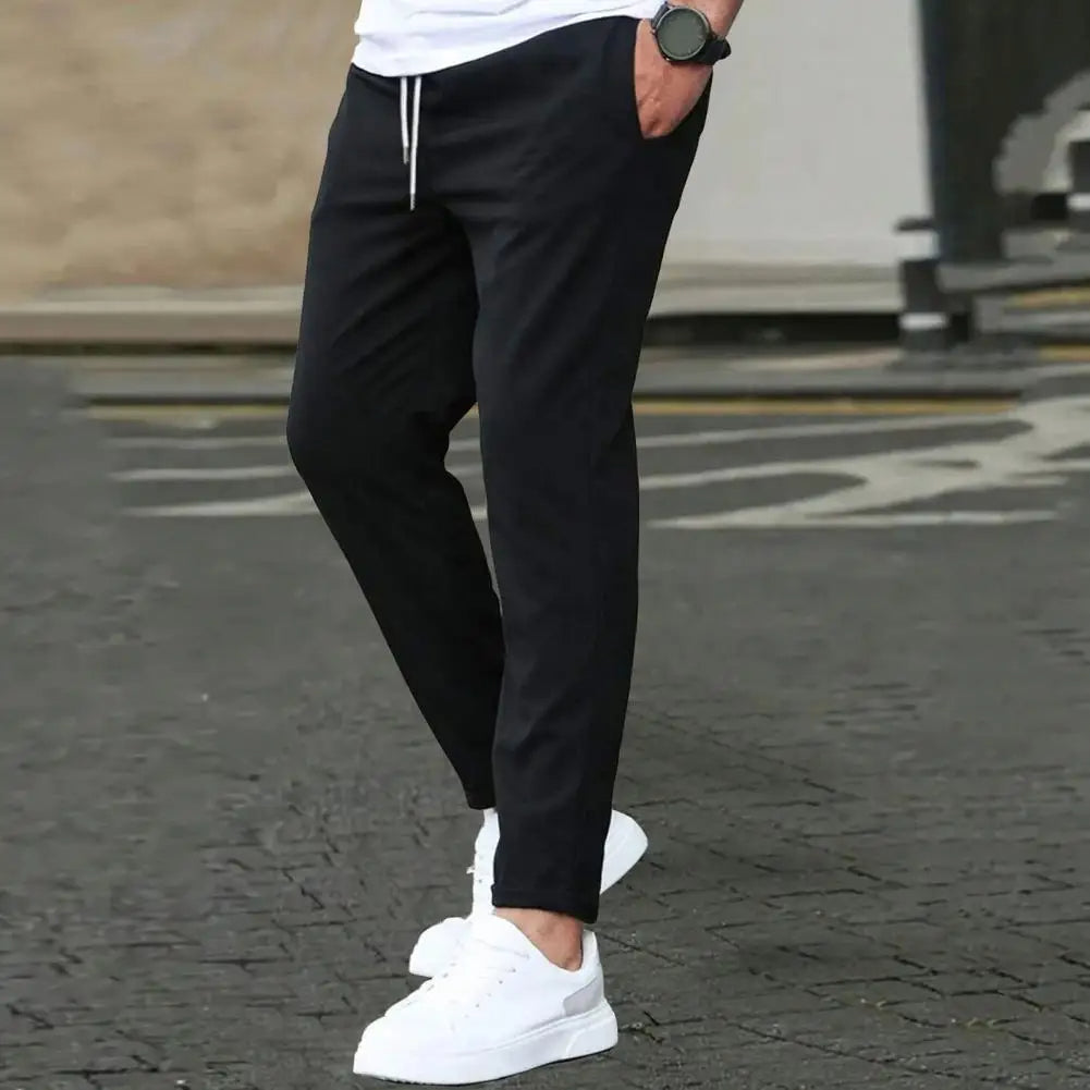 Herren Jogginghose mit Seitentaschen und Elastischem Bund