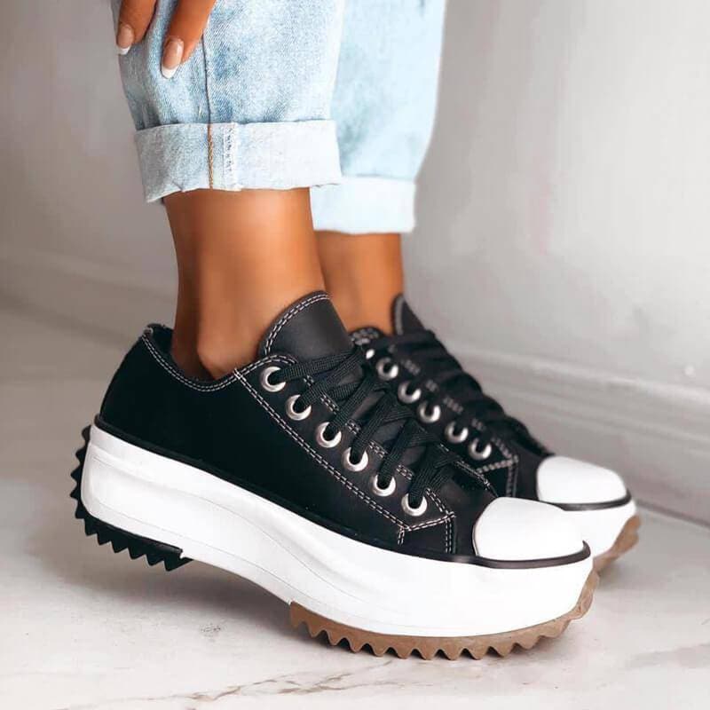 Himmelhohe Sneakers