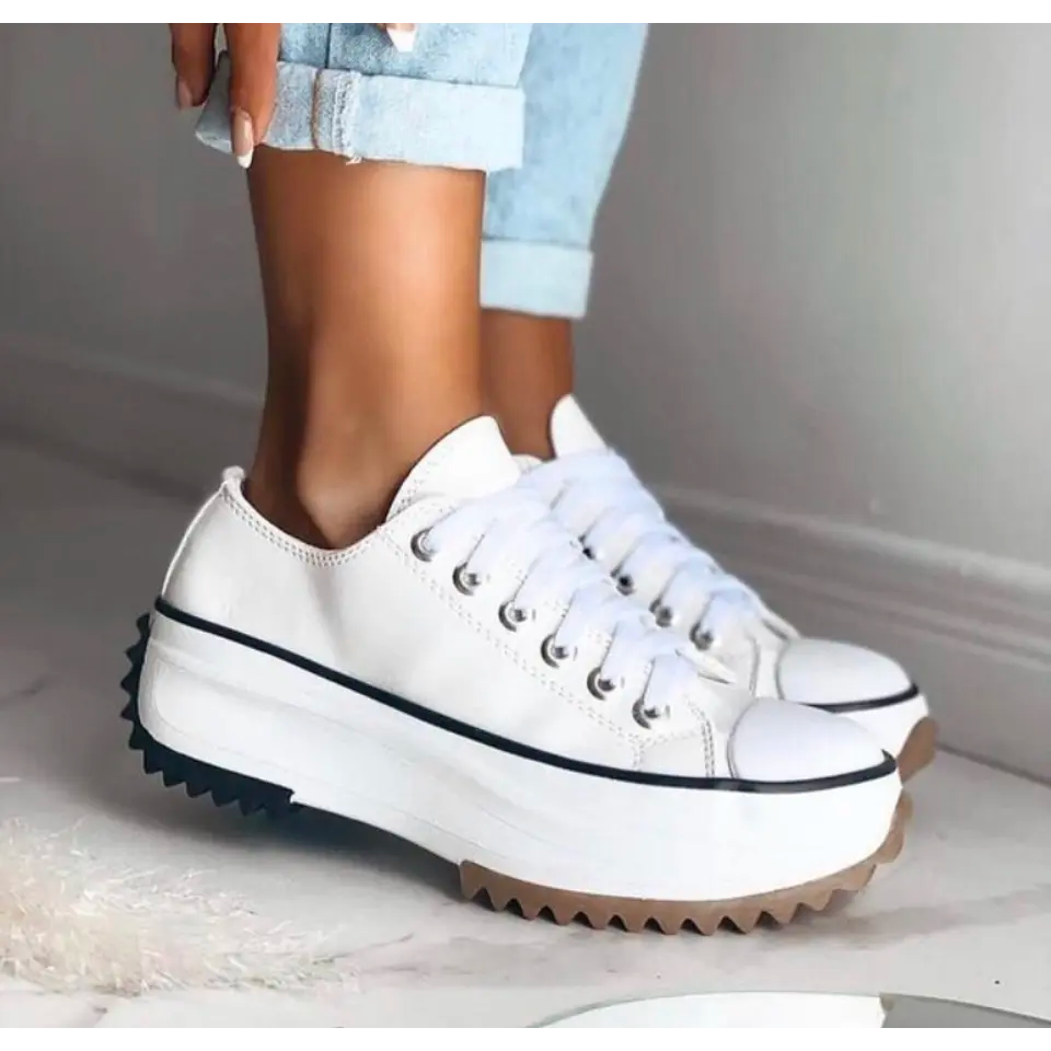 Himmelhohe Sneakers
