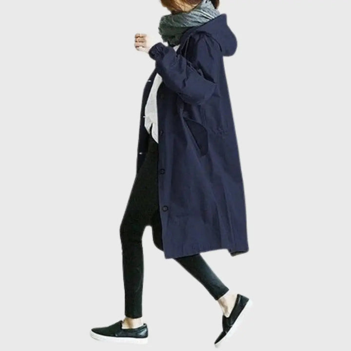 Rosie | Wasserdichter Trenchcoat mit Kapuze, langer Damenregenmantel