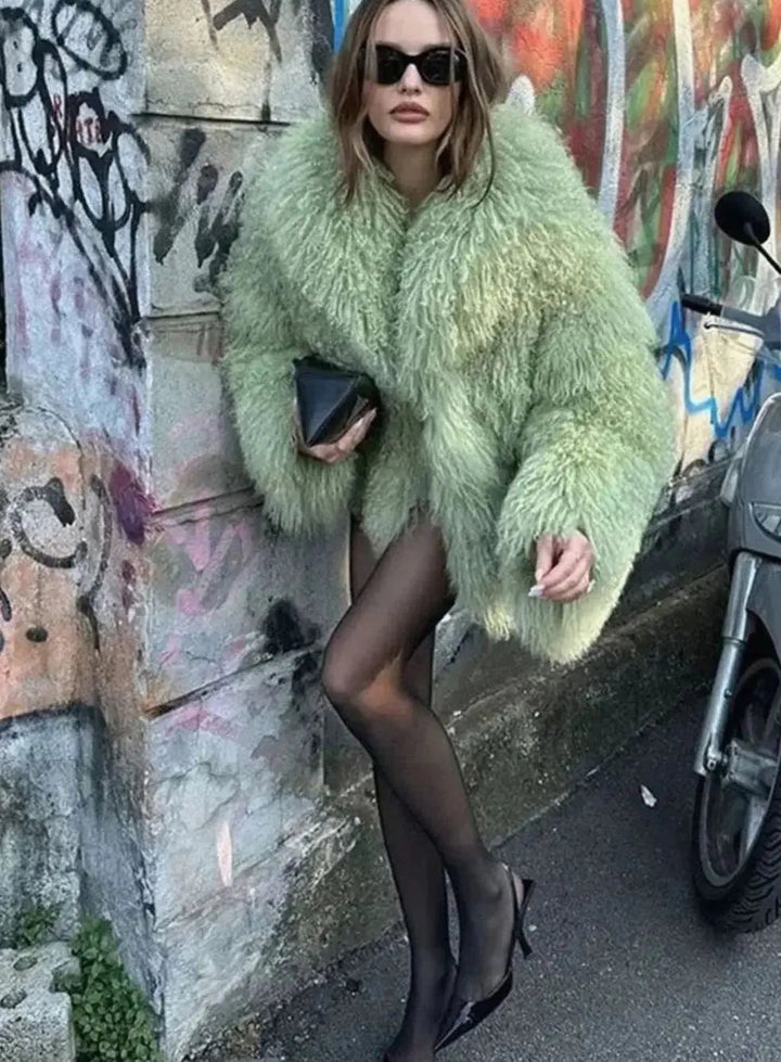 Evelyn | Damen Flauscher Kunstpelzmantel Kurze Schaf-Jacke